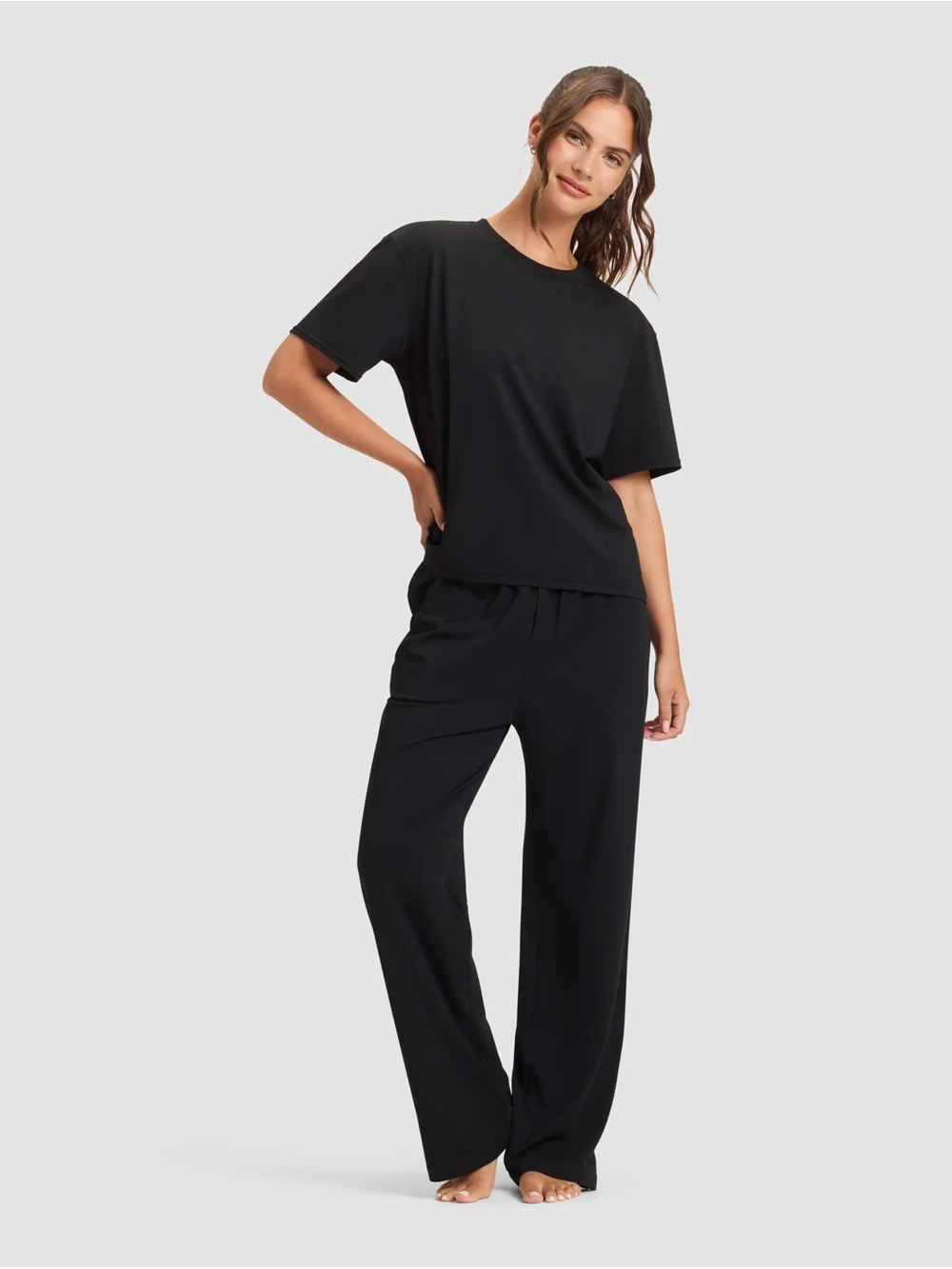 Women's Black Relaxed Pajama Set - Soft Sleep Tee & Lounge Pants